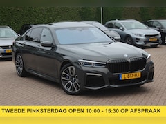 BMW 7-serie - 745e High Exe. M Sport / Schuifdak / 360Camera / Head-up / Softclose / 20'' / Volleder / N