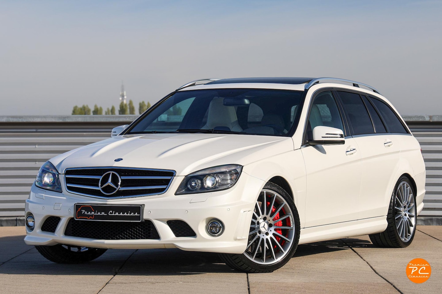 Mercedes-Benz C-klasse Estate - AMG 63 Performance Package S204 | 79.000KM | AMG Drivers Package | LSD | Designo - AutoWereld.nl