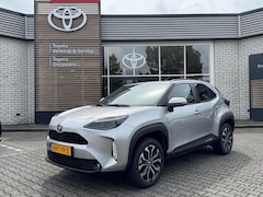 Toyota Yaris Cross - 115 FIRST EDITION NL-AUTO ALL-SEASON STOEL/STUURVERW PARK-SENSOREN APPLE/ANDROID BSM LED K