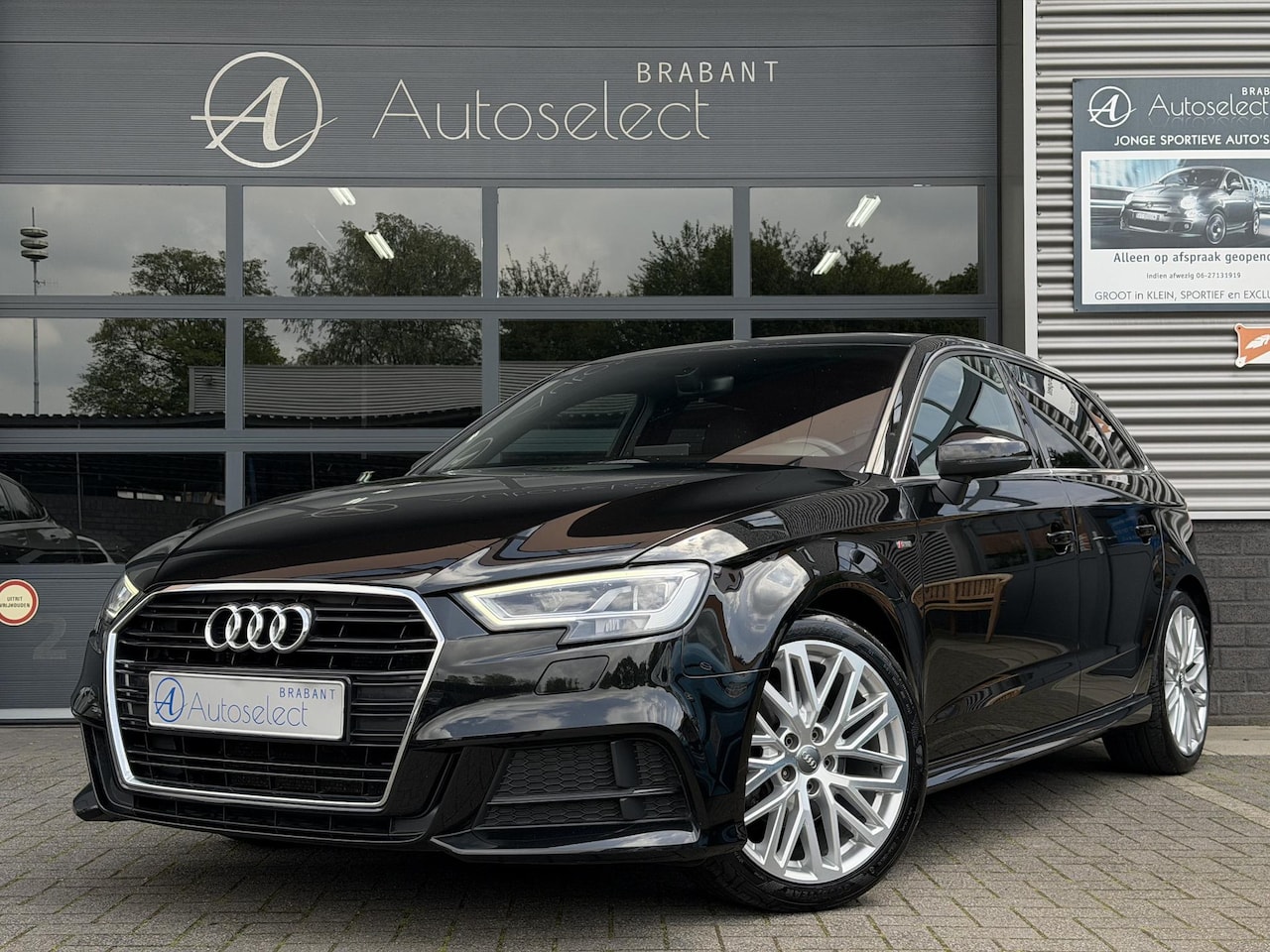 Audi A3 Sportback - 1.5 TFSI CoD S-Line LED | Cruise | Dealer onderhouden - AutoWereld.nl