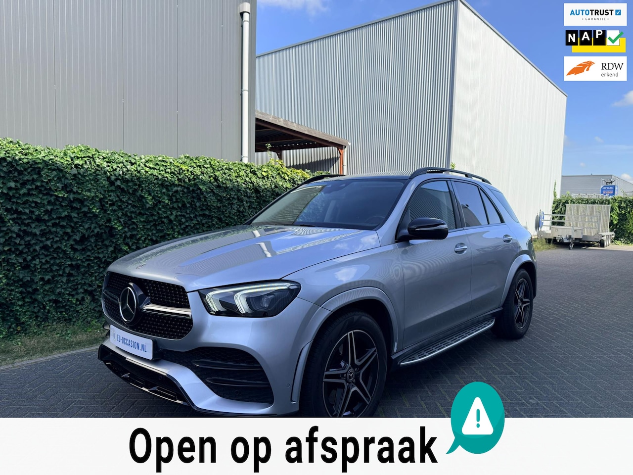 Mercedes-Benz GLE-Klasse - 400 D 4-MATIC 2023 | AMG | GRIJS KENTEKEN | PANO | TREKHAAK | LUCHTVERING - AutoWereld.nl
