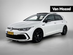 Volkswagen Golf - 1.5 eTSI R-LINE | PANORAMADAK | BLACK OPTIEK | 18 INCH LICHTMETALEN VELGEN | STUUR & STOEL