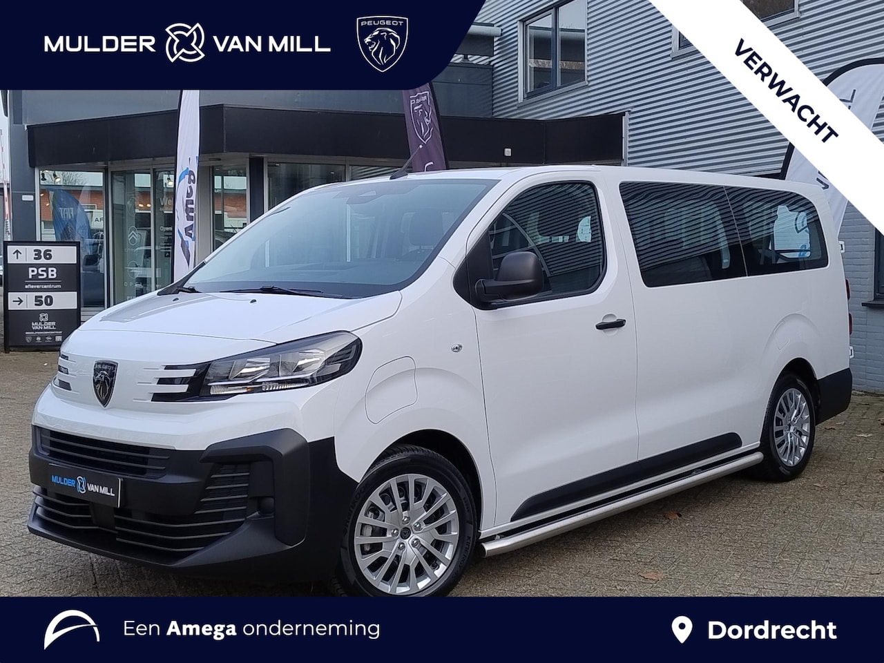 Peugeot e-Expert - Combi L3 75kWh 136pk | 9-persoons | 17 inch stalen velg met design dop | Sidebars | Trekha - AutoWereld.nl