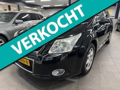 Toyota Avensis Wagon - 2.0 VVTi Dynamic automaat leer clima cruise controle lm-velgen elektrische pakket trekhaak
