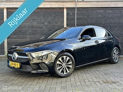 Mercedes-Benz A-klasse - 180 Business Solution FM nav / Camera / Half leder / LED