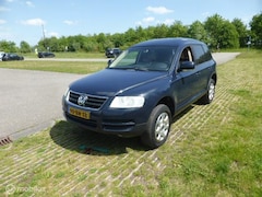 Volkswagen Touareg - 3.2 V6
