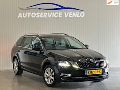 Skoda Octavia Combi - 1.4 TSI Greentech Clever Edition Zwart | Nieuwe APK | Carplay