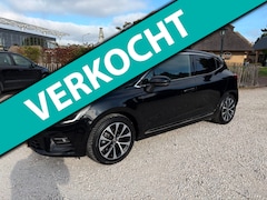 Renault Clio - 1.0 TCe Intens Grootbeeld, LED, Keyless, Ambiente