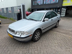 Volvo S40 - 1.8 Europa