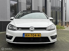Volkswagen Golf - 1.4 TSI ACT Parelmoer| Pano|Acc|Keyles|Leder