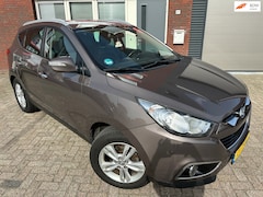 Hyundai ix35 - 2.0i Style / Navi / Leder / Clima / Cruise / NAP