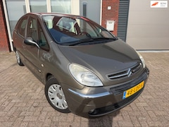 Citroën Xsara Picasso - 1.6i-16V Image