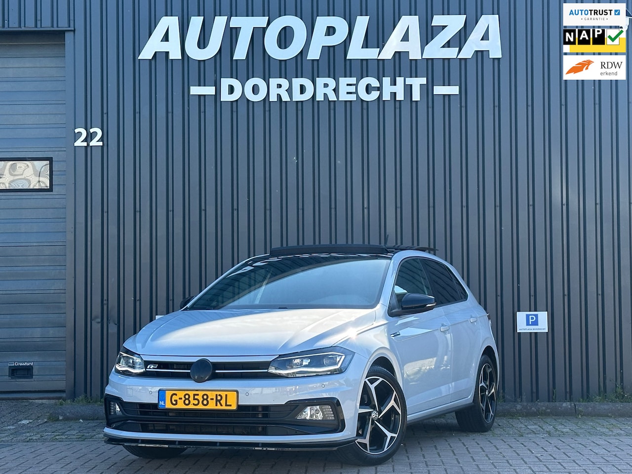 Volkswagen Polo - 1.0 TSI Highline |R Line Camera|ACC - AutoWereld.nl
