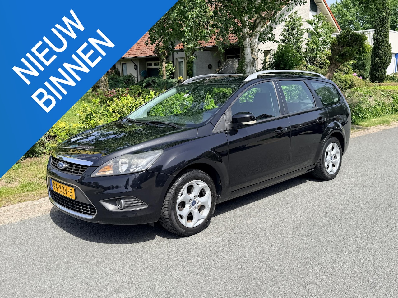 Ford Focus Wagon - 1.8 Limited Flexi Fuel 125PK Keyless•Navi - AutoWereld.nl