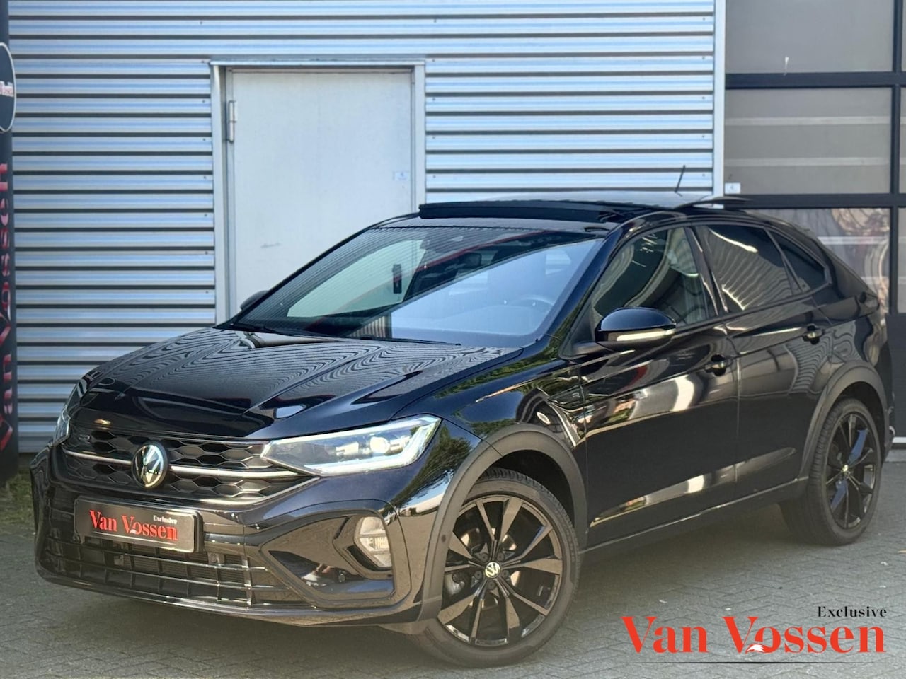 Volkswagen Taigo - 1.5 TSI R-Line |PANO|KEYLESS|LANEASSIST|FRONTASSIST|CAMERA|CARPLAY| - AutoWereld.nl