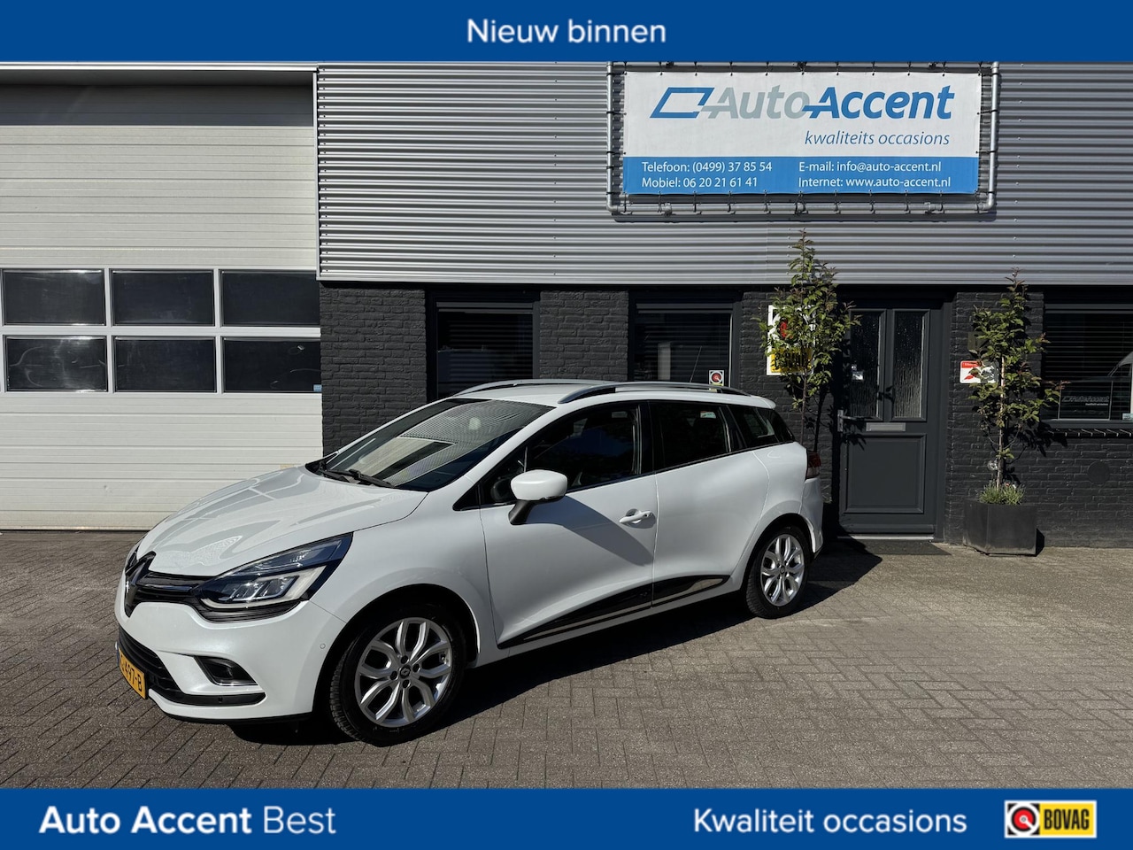 Renault Clio Estate - 0.9 TCe Bose Navi/Camera/LED/Trekhaak/108dkm... - AutoWereld.nl