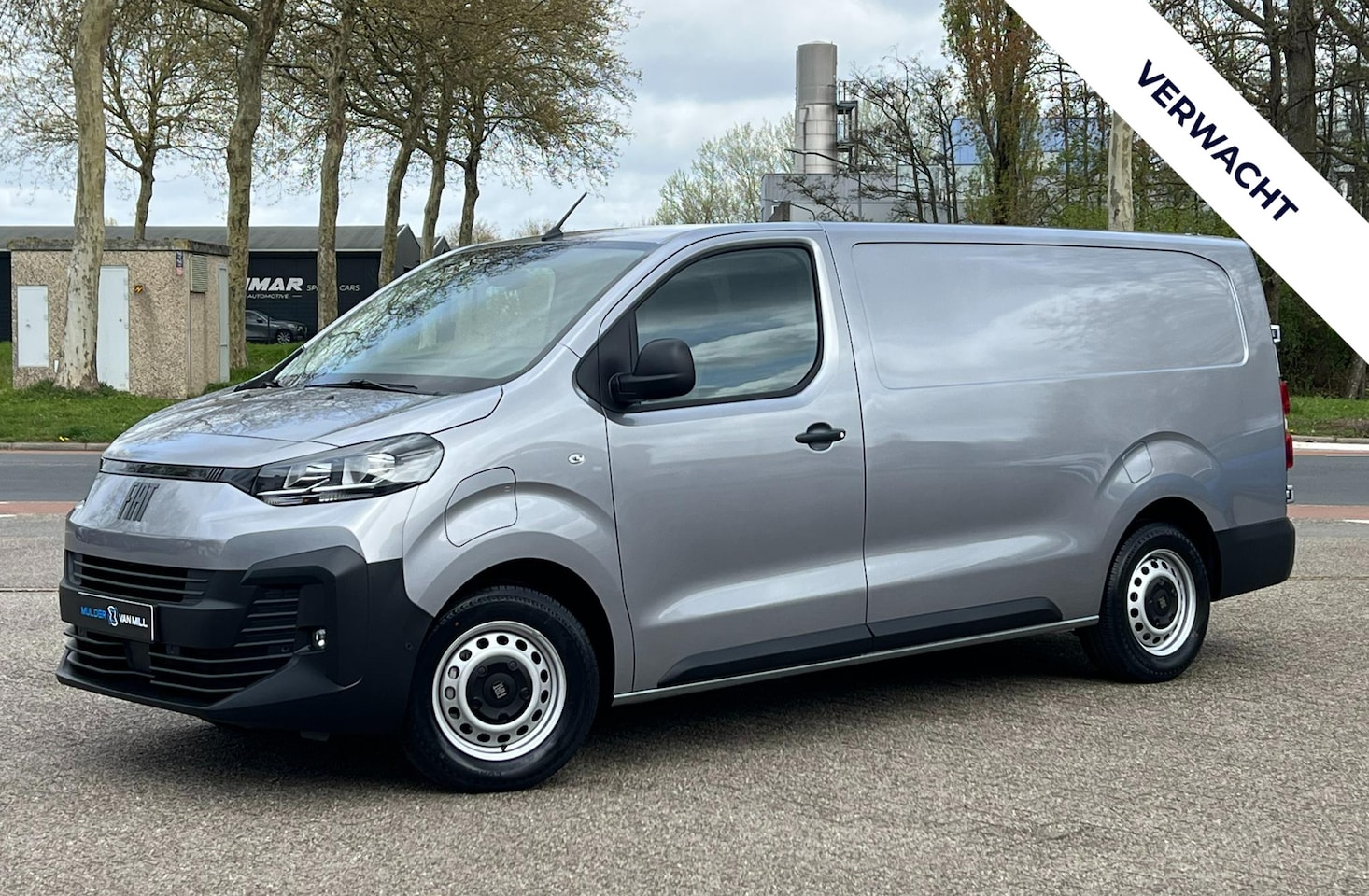 Fiat E-Scudo - L3 75 kWh 136pk | 8 jaar garantie | 0% financial lease | Houten afwerking laadruimte | LED - AutoWereld.nl