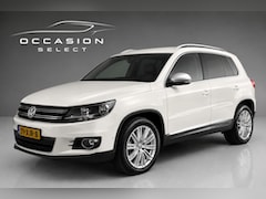 Volkswagen Tiguan - 1.4 TSI R-Line Edition | Automaat | 1e Eigenaar | Stoelverwarming | Navi | Cruise | Climat