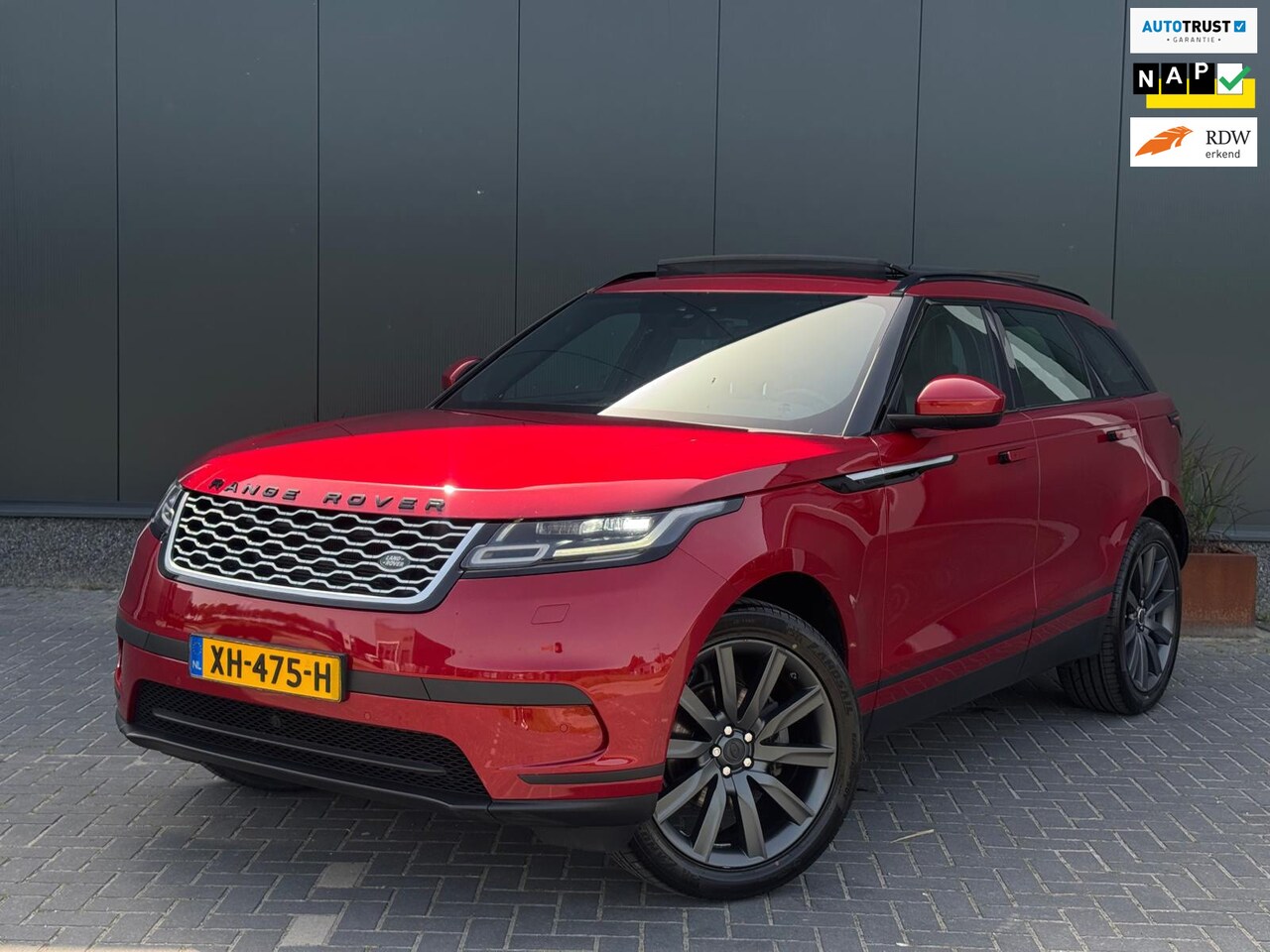 Land Rover Range Rover Velar - 2.0 I4 Turbo AWD SE FULL | ORG NL | PANO | LEDER | NAVI | CR CONTROL | MF STUUR | - AutoWereld.nl