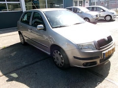 Skoda Fabia - 1.4-16V Ambiente