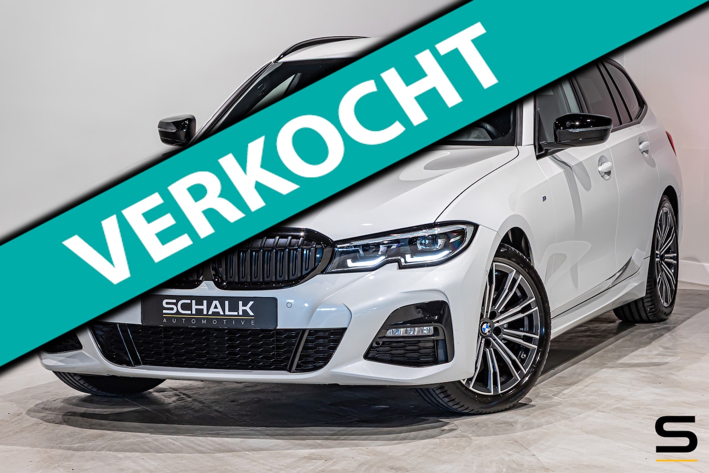 BMW 3-serie Touring - 318i M-sport|E-trekhaak|Leder|NAP|Cam| - AutoWereld.nl