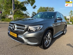 Mercedes-Benz GLC-klasse - 220 d 4MATIC Business Solution / automaat / airco / cruise.control / leder / pdc / trekhaa