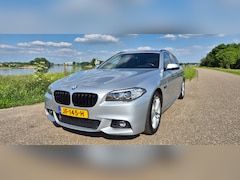 BMW 5-serie Touring - 520i M Sport High Executive Automaat 184PK M Sport Edition TOURING / Trekhaak / ALL-BLACK / F11