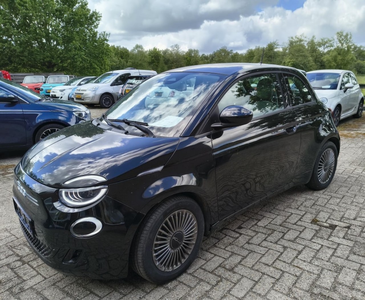 Fiat 500 - E-2021-42KW-Pano- AdaptiveCruise- Summersale - AutoWereld.nl