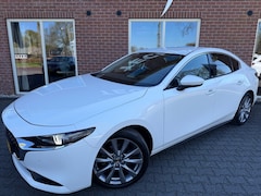 Mazda 3 Sport - 3 2.0 e-SA-G Sportive HEAD-UP / CAMERA / STOEL&STUUR VERW. / GROOT
