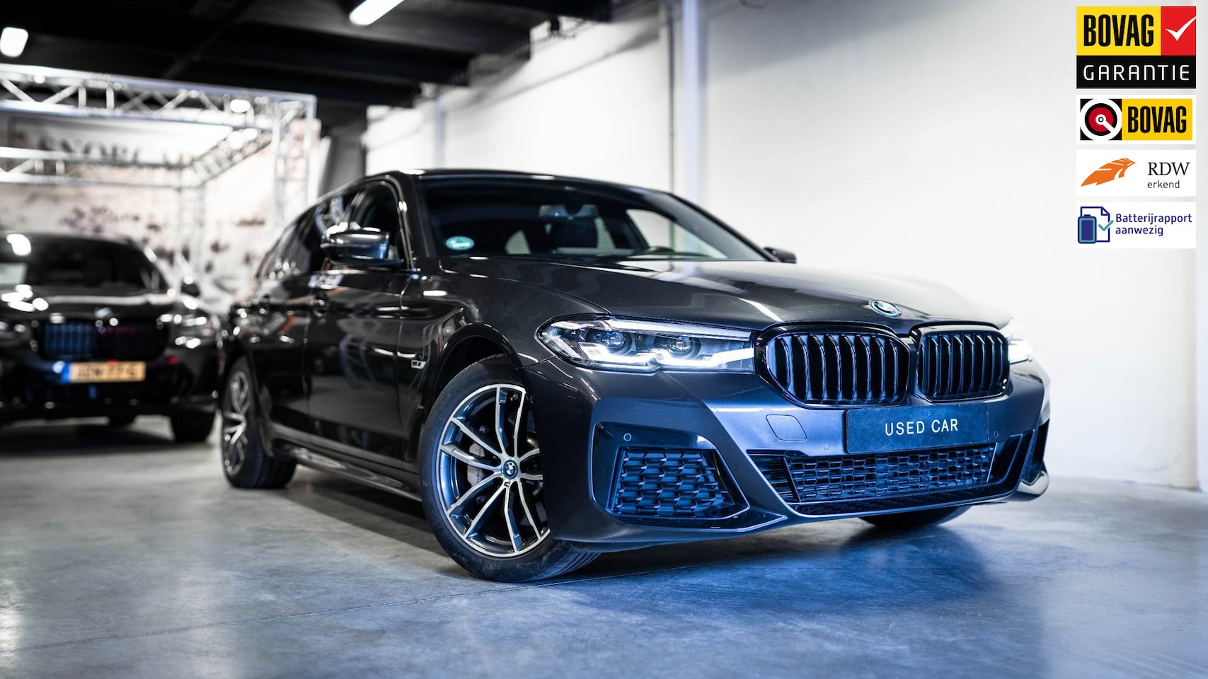 BMW 5-serie Touring - 530e Business Edition Plus M-Sport |Leder|Driving Assistant|Harman kardon|Ambient - AutoWereld.nl