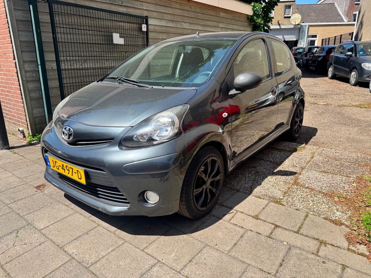 Toyota Aygo - 1.0 VVT-i Benzine Handgeschakeld met nieuwe Apk! - AutoWereld.nl