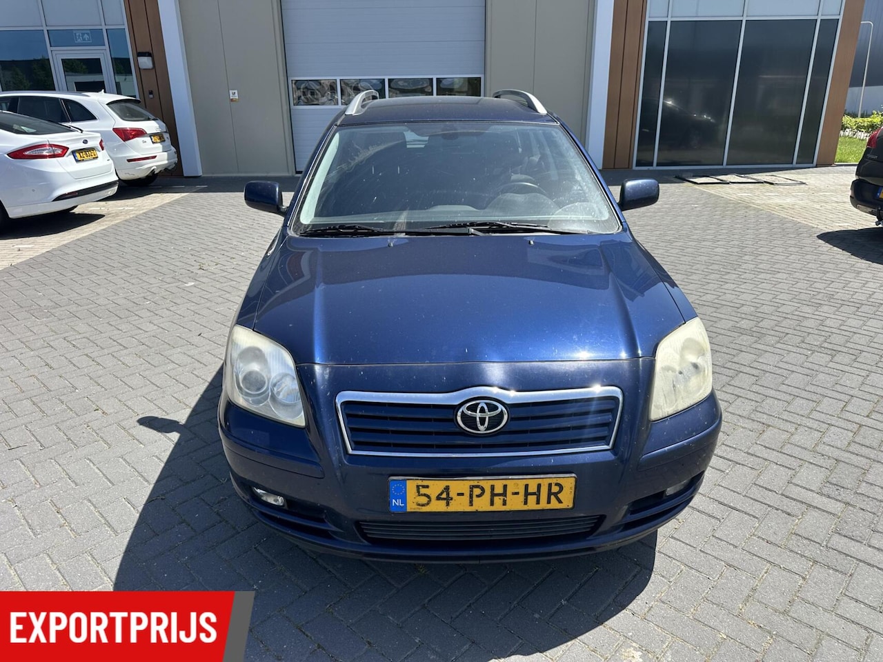 Toyota Avensis Wagon - 2.0 VVTi Executive EXPORTPRIJS - AutoWereld.nl