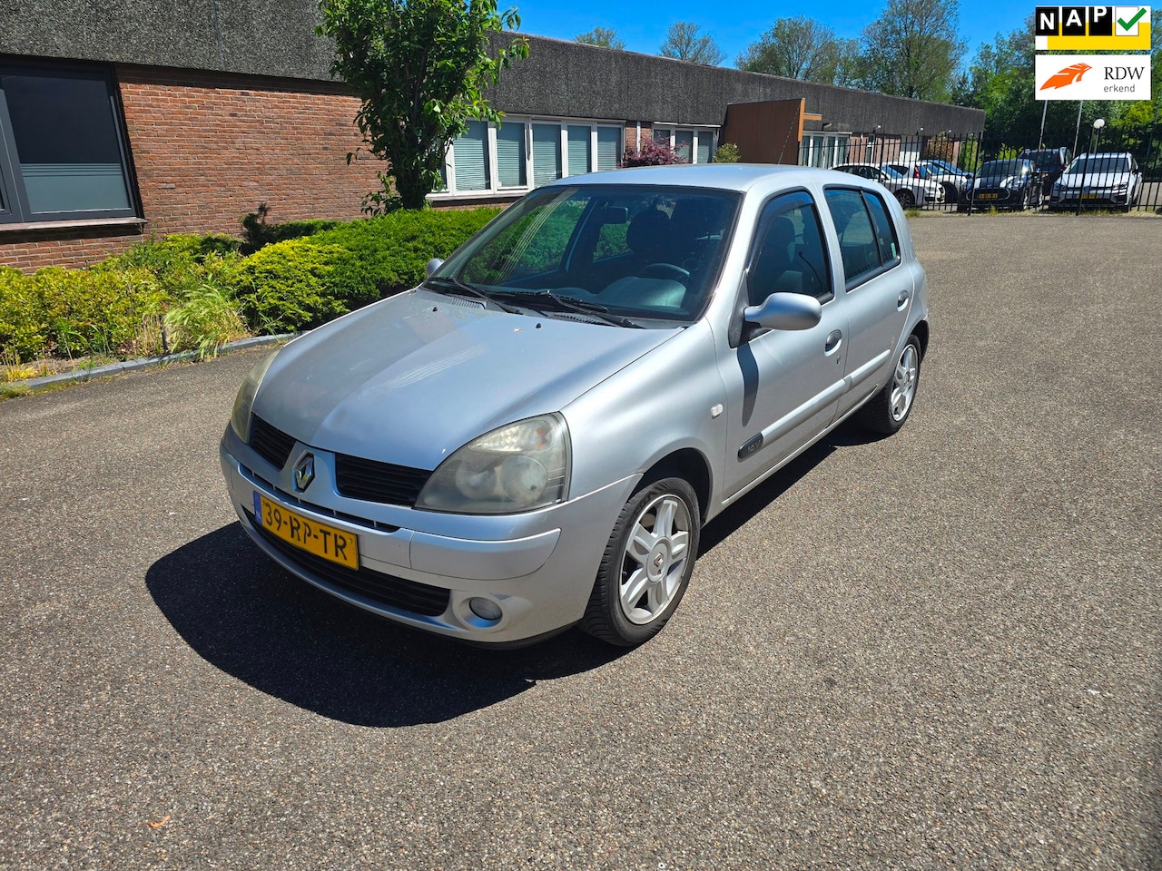 Renault Clio - 1.2-16V Excitement Airco Nap Boekjes - AutoWereld.nl