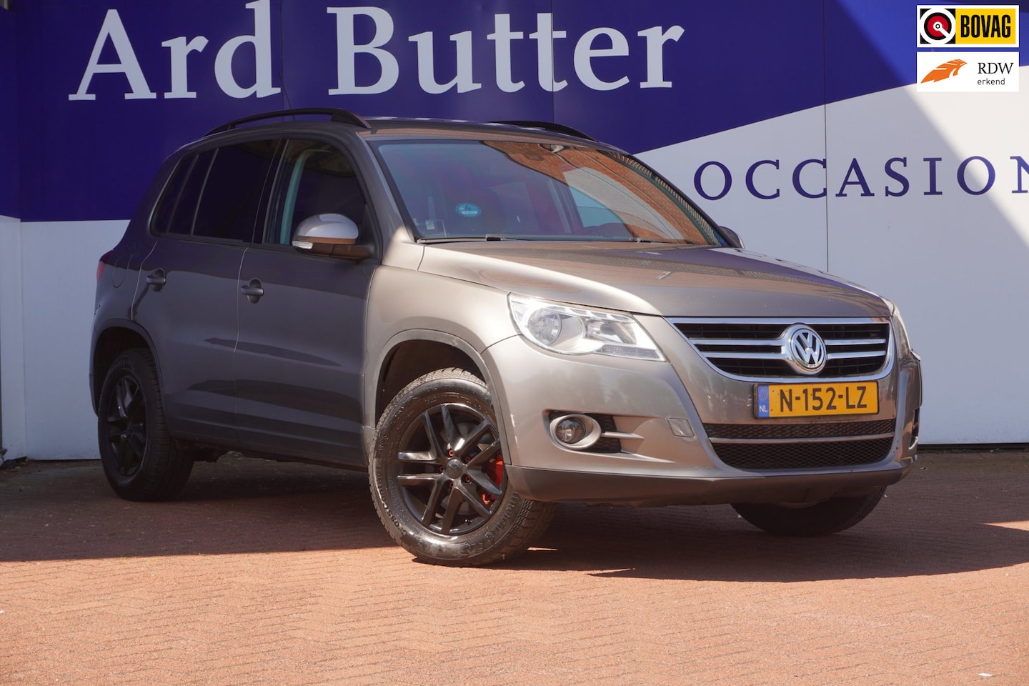 Volkswagen Tiguan - 1.4 TSI Easyline 150PK = EXPORT/HANDELS PRIJS ZOMEE !! - AutoWereld.nl