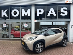 Toyota Aygo X - 1.0 VVT-i S-CVT Envy |AUT|Keyless|CABRIO|Carplay|JBL|Airco|1EIG|A.Camera|PDC|LM.VELGEN