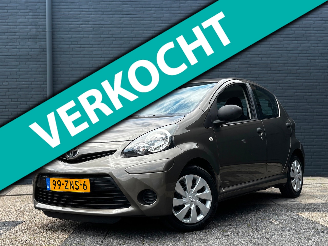 Toyota Aygo - 1.0 VVT-i Comfort | Airco | 5-Deurs - AutoWereld.nl