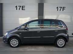 Lancia Musa - 1.4-16V Oro