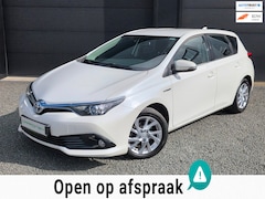 Toyota Auris - 1.8 Hybrid Business Pro | Dealer ond. | Keyless |