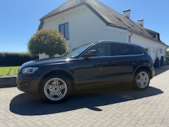 Audi Q5 - 3.2 FSI quattro Pro Line / Bj: 2010 / Automaat / N.A.P