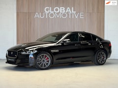 Jaguar XE - 3.0 S V6 340PK - STOELVERWARMING