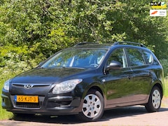 Hyundai i30 CW - 1.6i / AIRCO / GOED ONDERHOUDEN / RIJDT PERFECT / NAP