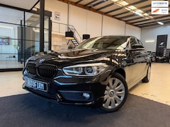 BMW 1-serie - 116i Garantie mogelijk Dealer onderhouden Black Edition Navi Cruise Control Bluetooth verb