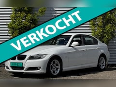 BMW 3-serie - 318i Business Line NAVI