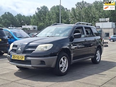 Mitsubishi Outlander Sport - €1850, -2.0 Invite+ Sport AIRCONDITION TREKHAAK