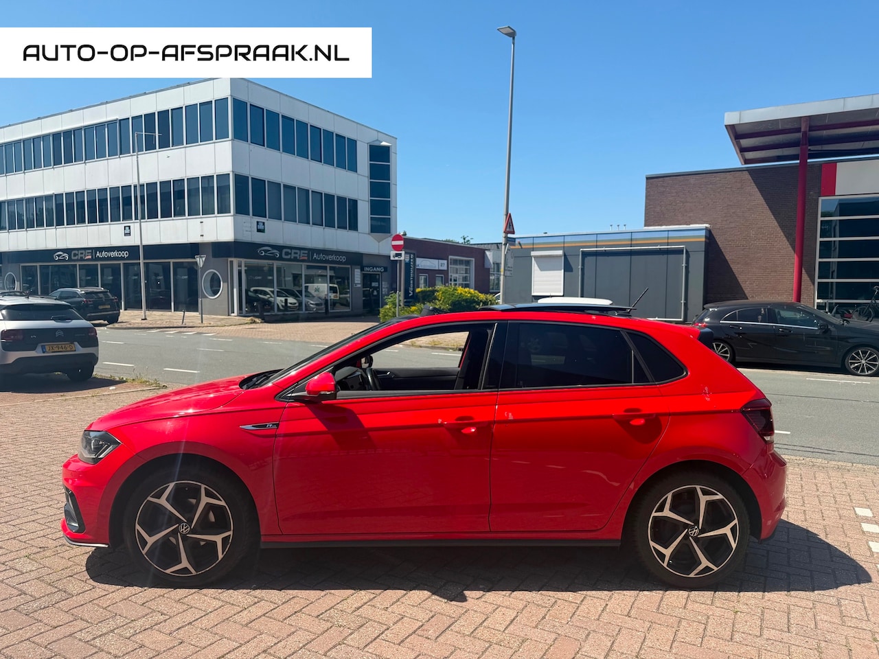 Volkswagen Polo - 1.0 TSI Highline Business 3x R-line 5drs. Pano Virtual Dashboard Cruise Clima Stoelverw. - AutoWereld.nl