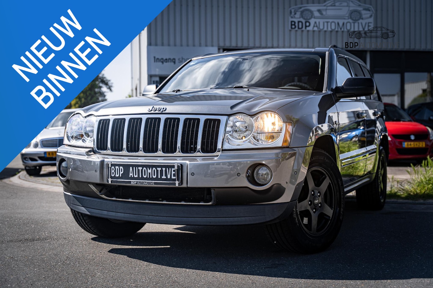 Jeep Grand Cherokee - 4.7 V8 Limited 2de Eigenaar | NL Auto | Lage aantoonbare km stand! - AutoWereld.nl