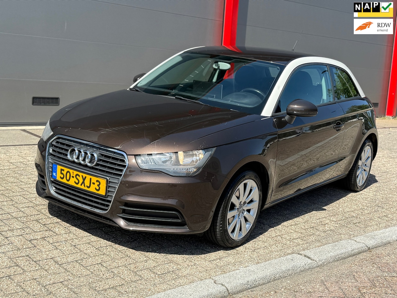 Audi A1 - 1.2 TFSI Connect | carplay - AutoWereld.nl