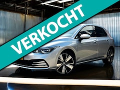Volkswagen Golf - 1.4 eHybrid Style plugin_204PK_Carplay_stoel massage_ACC