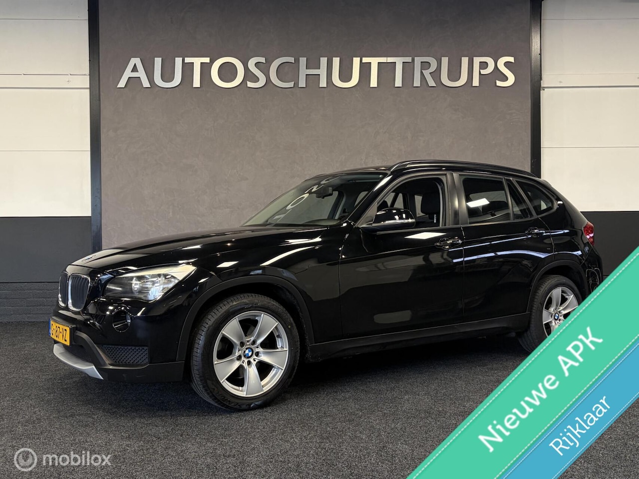 BMW X1 - sDrive18i AUTOMAAT / CLIMA / CRUISE / STOELVERW. / TR.HAAK / RIJKLAAR / NIEUWE APK - AutoWereld.nl