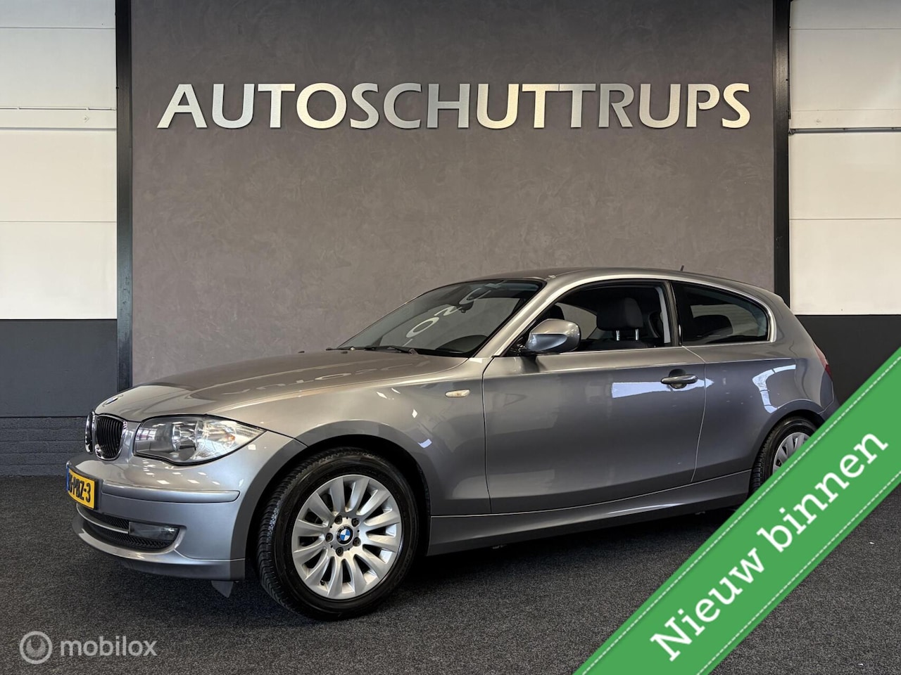 BMW 1-serie - 118i EffDyn. Ed. Business Line Ultimate Edition CLIMA / CRUISE / TR.HAAK / DISTRIBUTIE IS - AutoWereld.nl